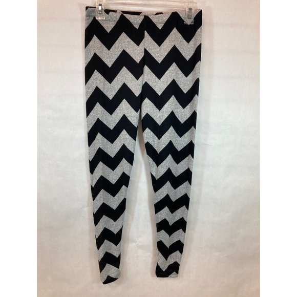 Women's Straight Legged Printed Ankle Length Fashion Leggings - Picture 1 of 4
